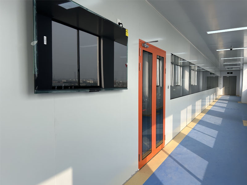 昆山華偉達(dá)牛奶杯產(chǎn)品加工10萬級(jí)潔凈車間完工驗(yàn)收交付