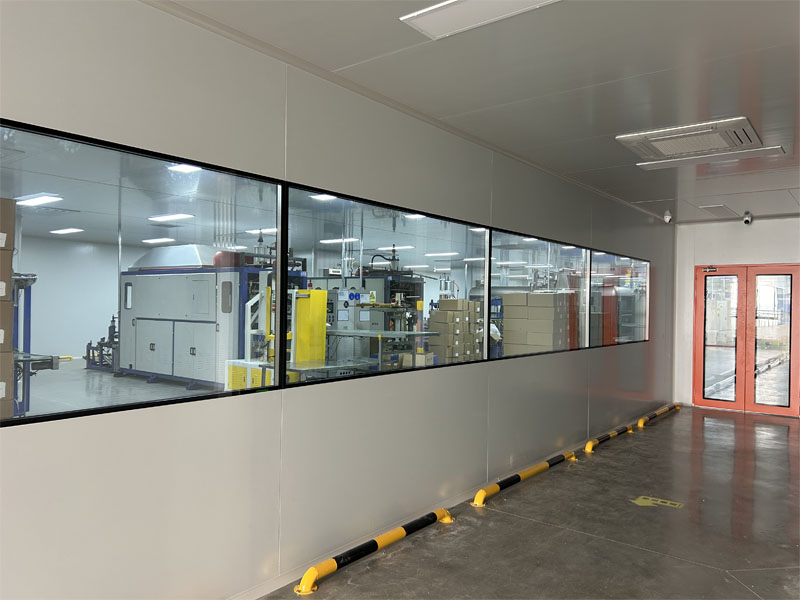 昆山華偉達(dá)牛奶杯產(chǎn)品加工10萬級(jí)潔凈車間完工驗(yàn)收交付